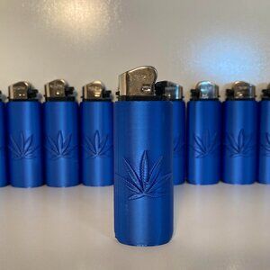 10 Custom Pot Leaf Sleeve with Lighter: Bl-S5 (Blue Finish)